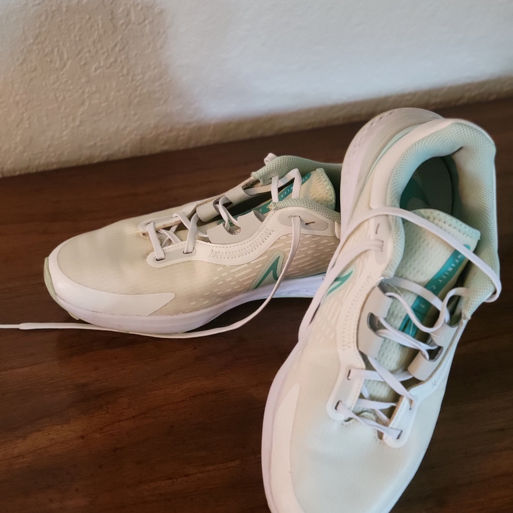 Nike Cream and Teal Athletic Shoes